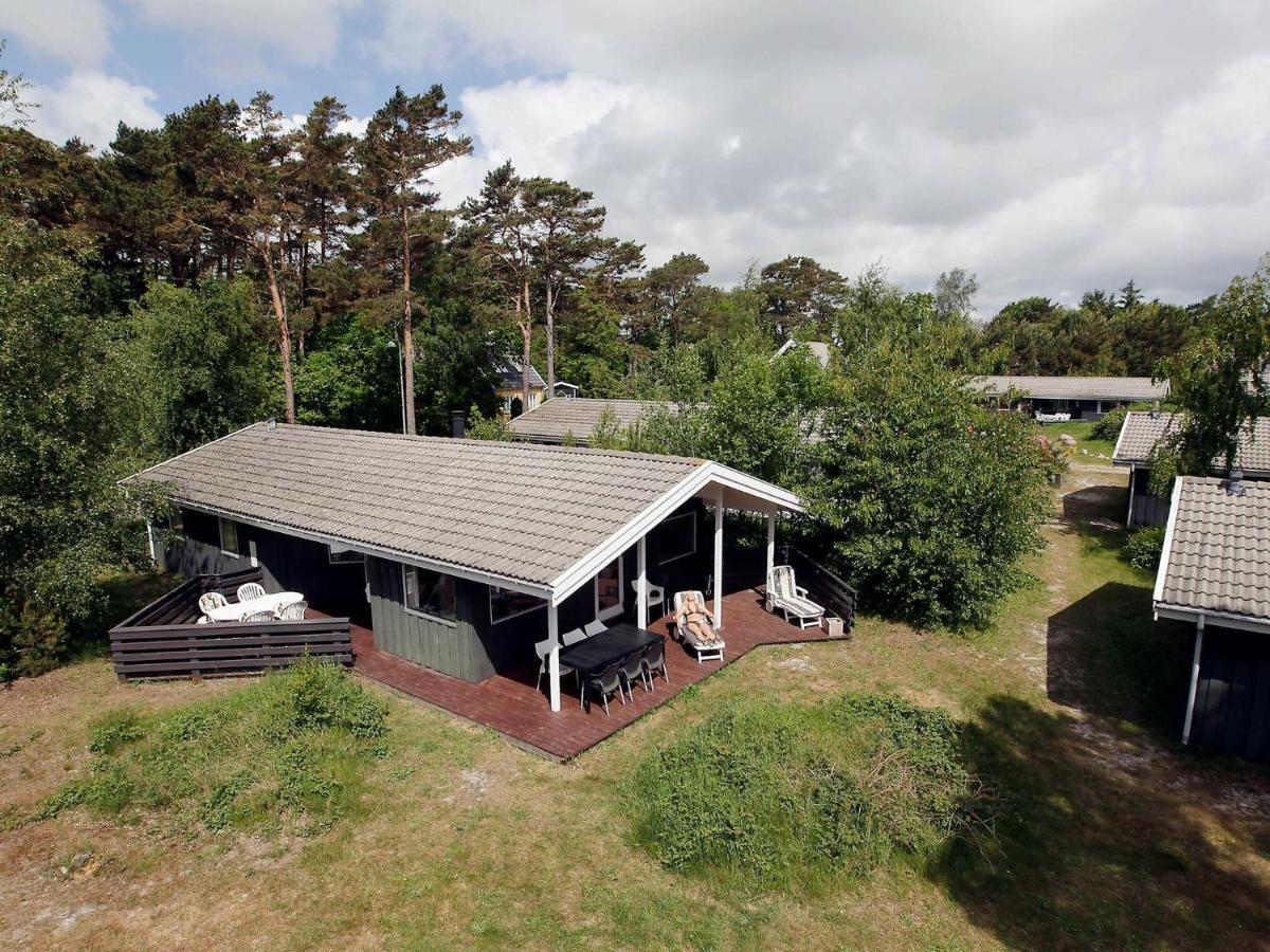 8 Person Holiday Home In Nex Snogebæk Εξωτερικό φωτογραφία